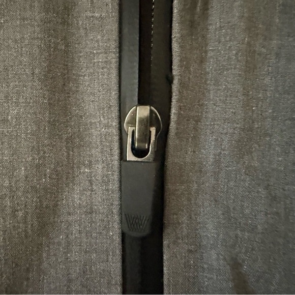 Mack Weldon Stormchaser Jacket Mens Large Waterproof Gray Hooded Full Zip - Picture 9 of 16